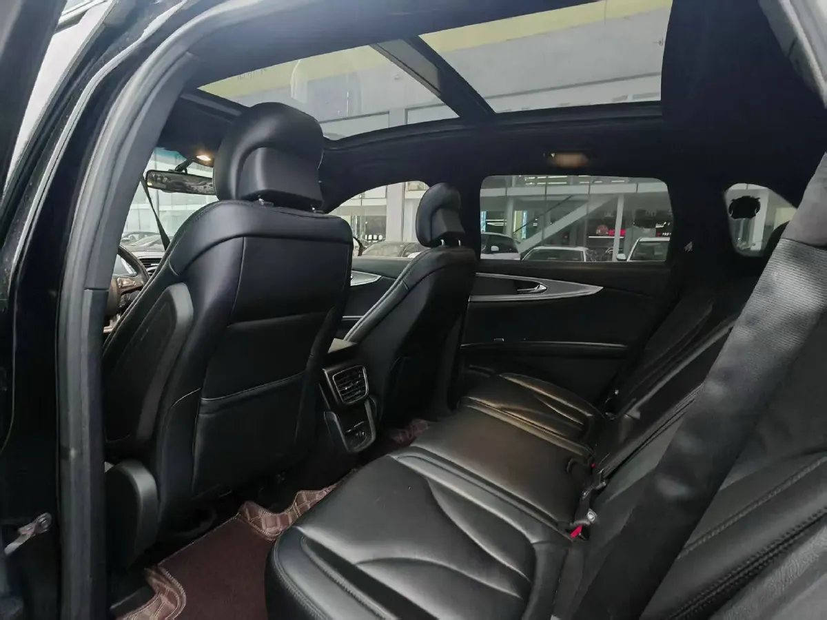 2017 Lincoln MKX 2.0T 253HP L4 6AT,autocango,china used car exporter,china ev exporter,chinese used car exporter,chinese used ev exporter