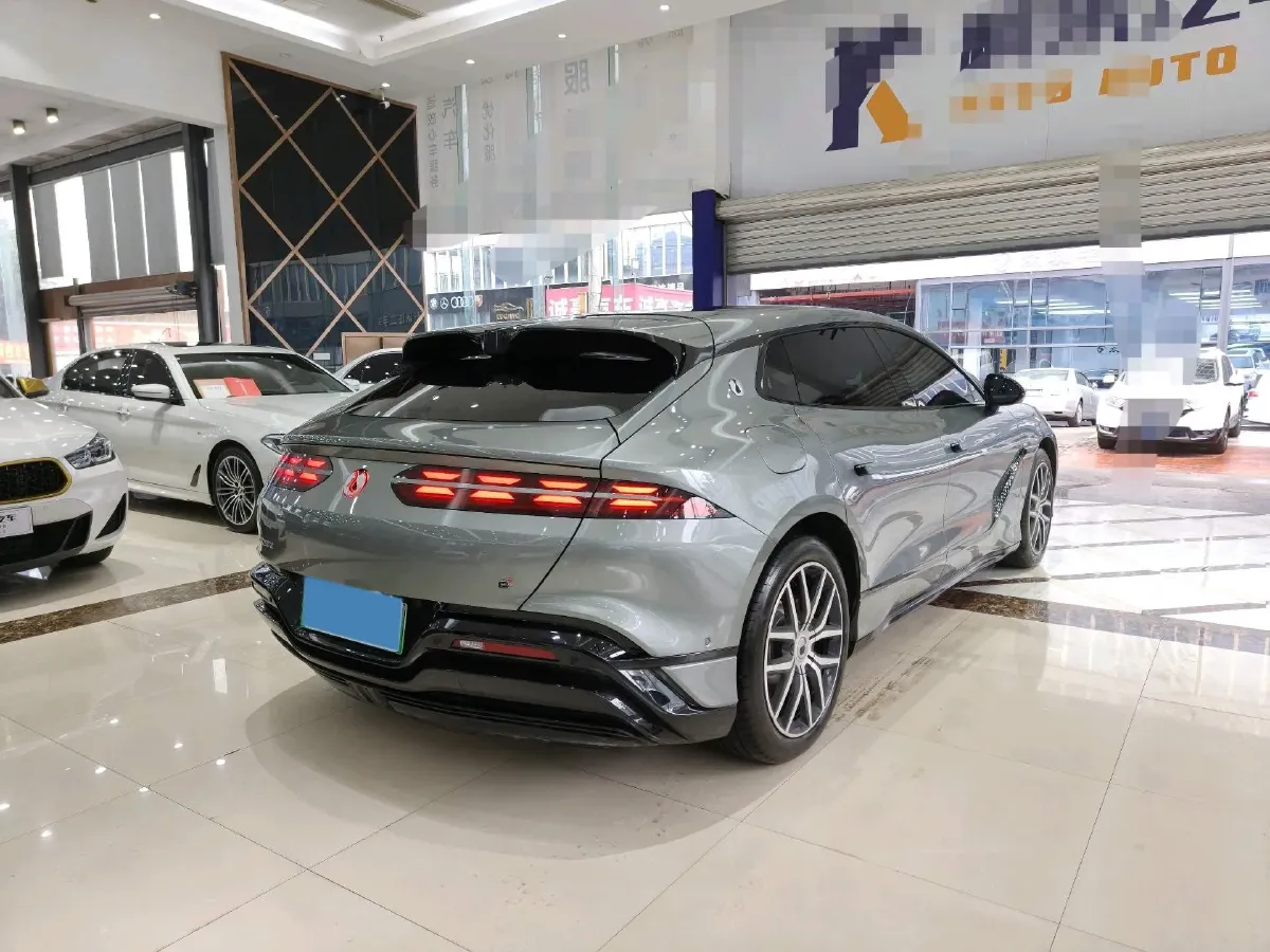 2024 Denza DenzaZ9GT 2.0T 207HP L4 E-CVT PHEV 38.5KWH,autocango,china used car exporter,china ev exporter,chinese used car exporter,chinese used ev exporter