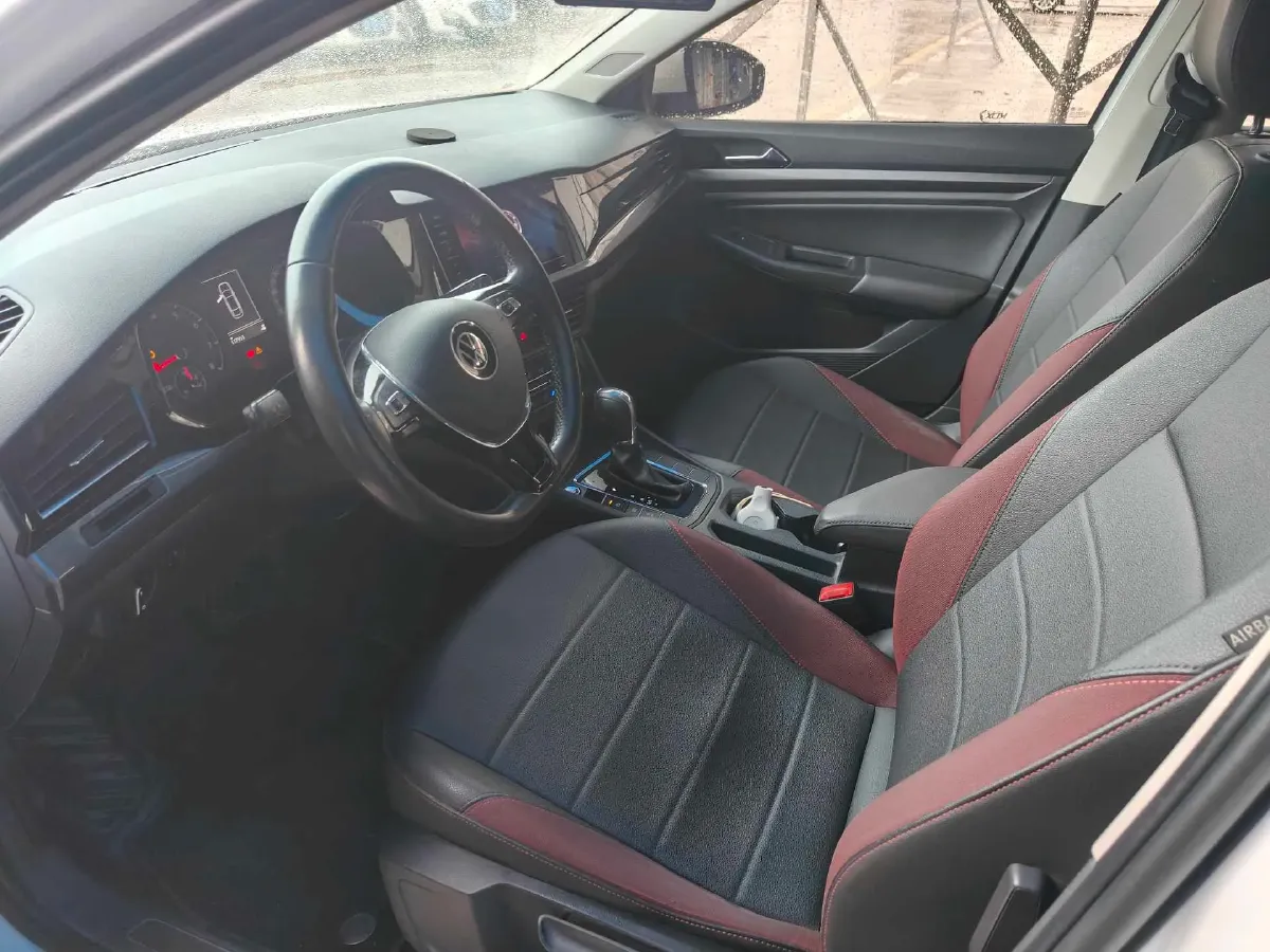 2021 Volkswagen Bora 1.5L 113HP L4 6AT,autocango,china used car exporter,china ev exporter,chinese used car exporter,chinese used ev exporter