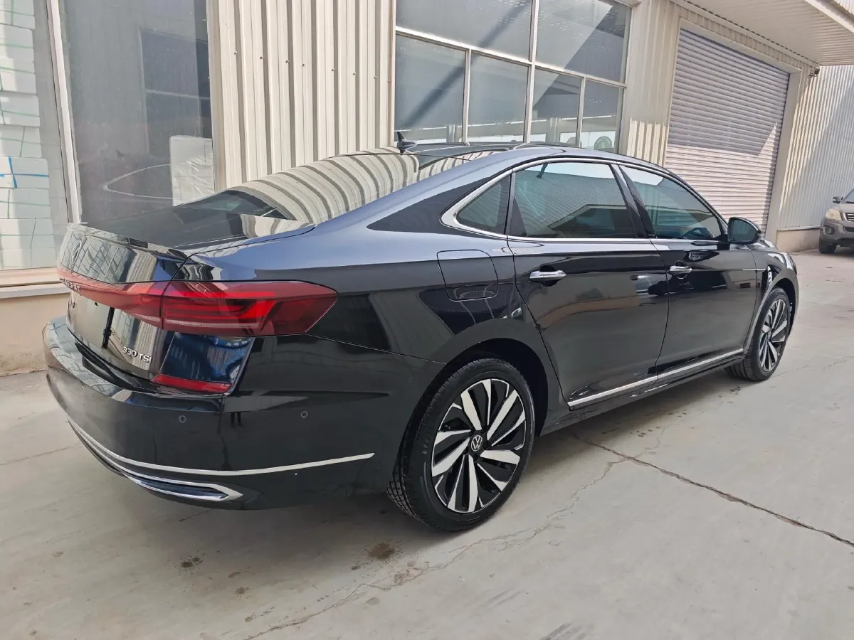 2023 Volkswagen Passat 2.0T 186HP L4 7DCT,autocango,china used car exporter,china ev exporter,chinese used car exporter,chinese used ev exporter