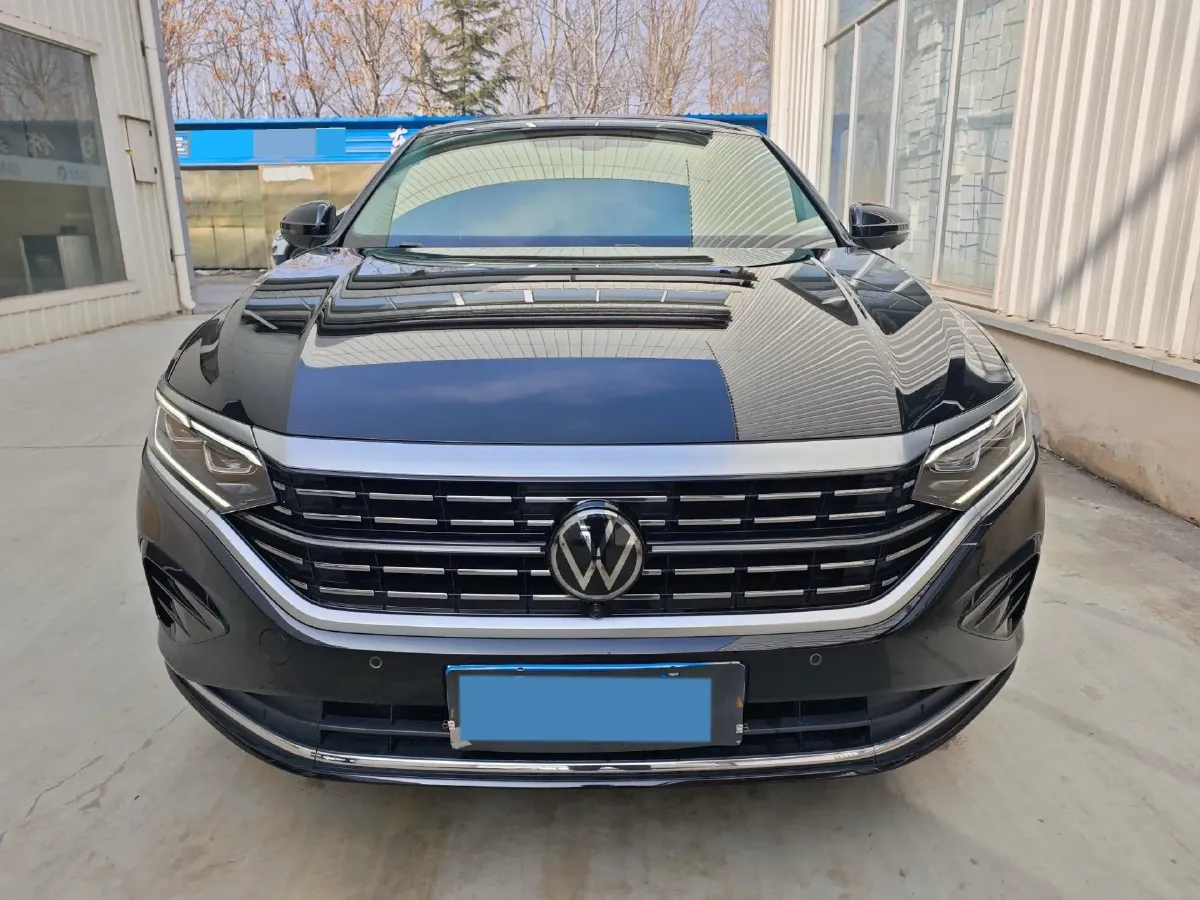 2023 Volkswagen Passat 2.0T 186HP L4 7DCT,autocango,china used car exporter,china ev exporter,chinese used car exporter,chinese used ev exporter
