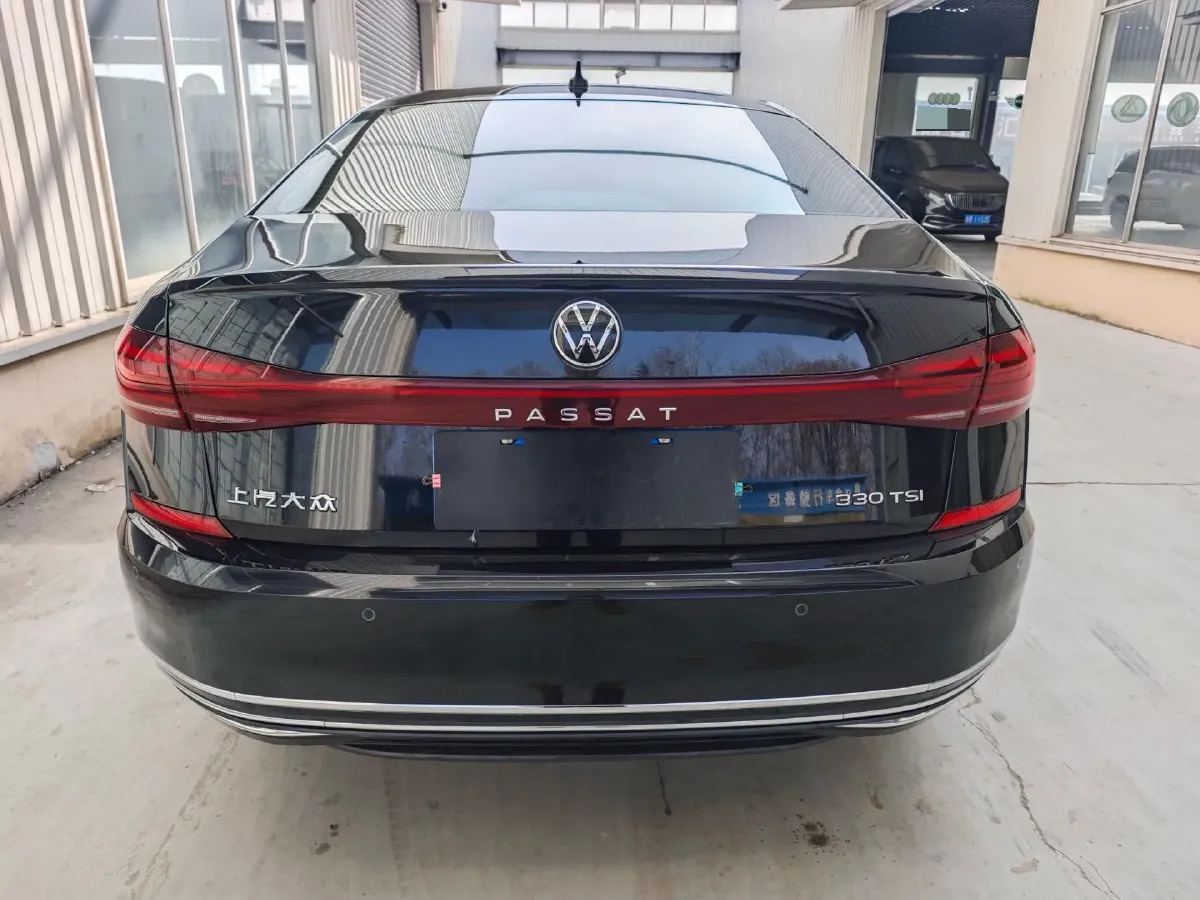 2023 Volkswagen Passat 2.0T 186HP L4 7DCT,autocango,china used car exporter,china ev exporter,chinese used car exporter,chinese used ev exporter