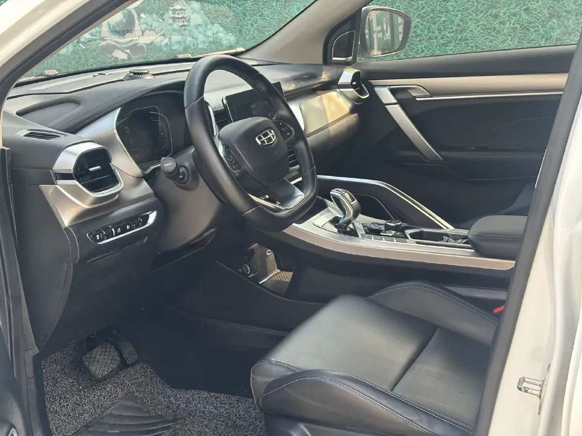 2020 Geely ICON 1.5T 177HP L3 7DCT,autocango,china used car exporter,china ev exporter,chinese used car exporter,chinese used ev exporter