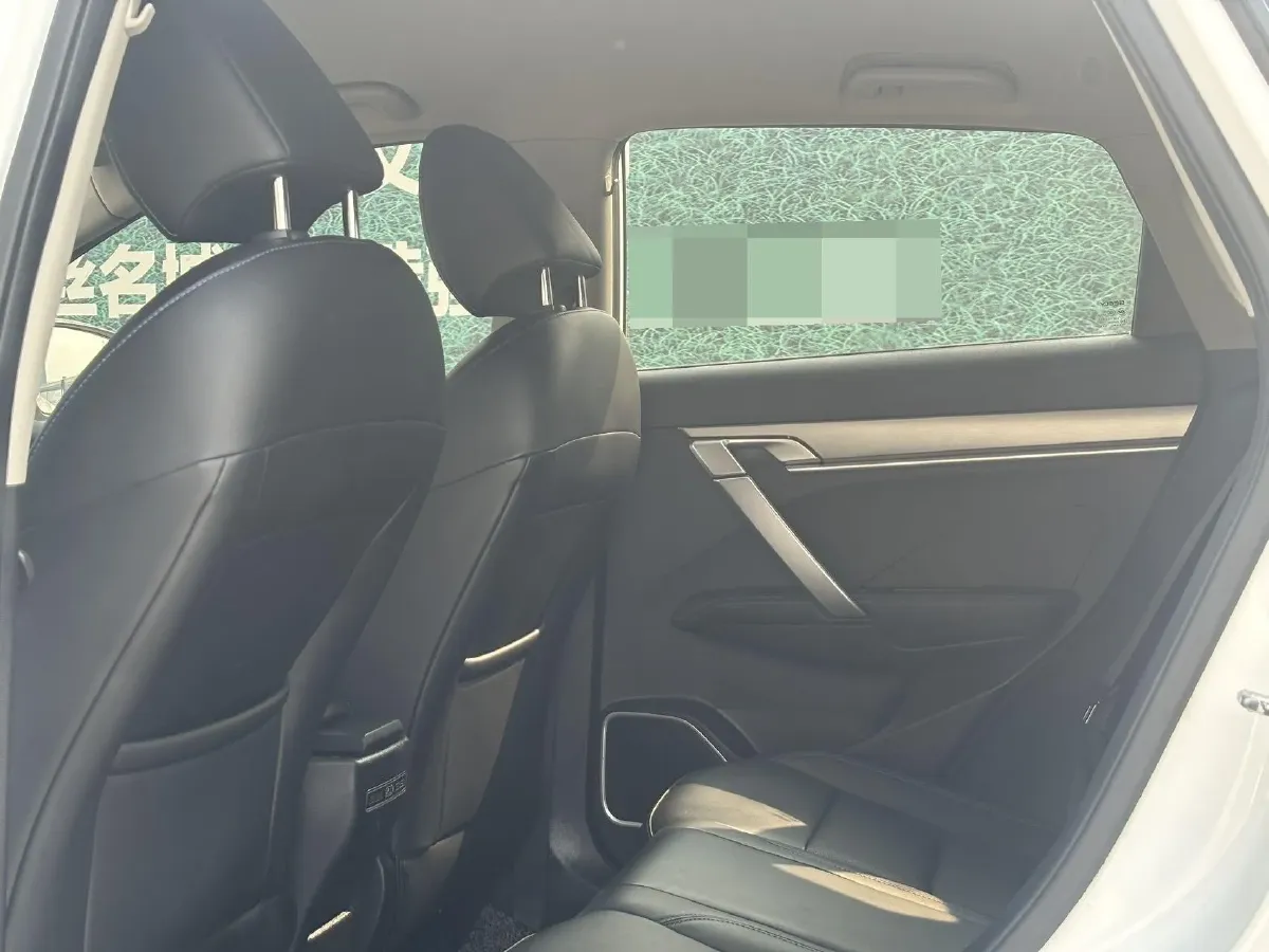 2020 Geely ICON 1.5T 177HP L3 7DCT,autocango,china used car exporter,china ev exporter,chinese used car exporter,chinese used ev exporter