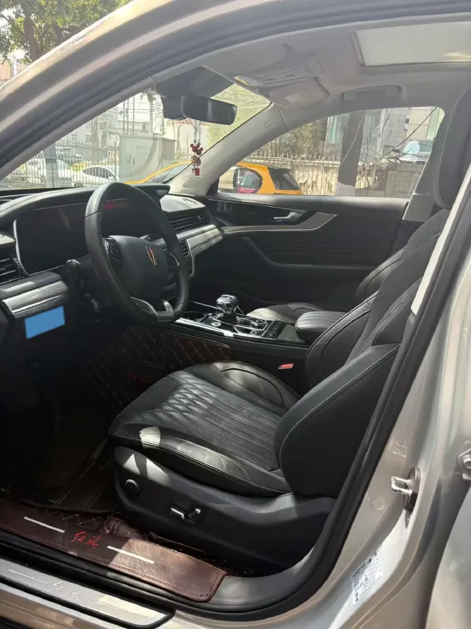 2022 HongQi HS5 2.0T 224HP L4 6AT,autocango,china used car exporter,china ev exporter,chinese used car exporter,chinese used ev exporter