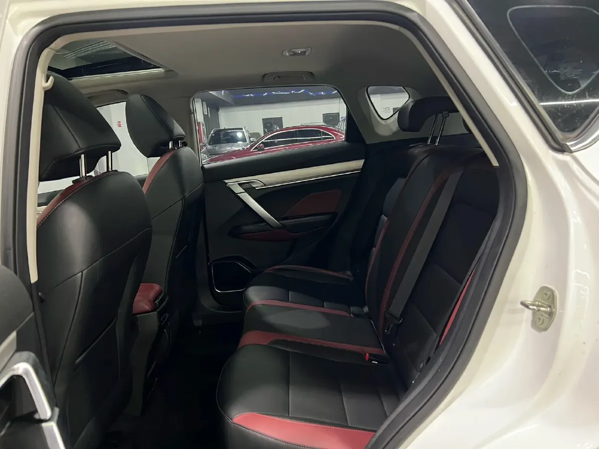 2021 Geely Coolray 1.4T 141HP L4 6DCT,autocango,china used car exporter,china ev exporter,chinese used car exporter,chinese used ev exporter