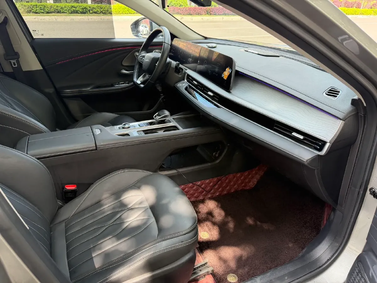 2022 Chery Arrizo 8 1.6T 197HP L4 7DCT,autocango,china used car exporter,china ev exporter,chinese used car exporter,chinese used ev exporter