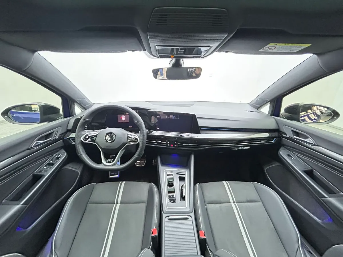 2023 Volkswagen Golf 1.4T 150HP L4 7DCT,autocango,china used car exporter,china ev exporter,chinese used car exporter,chinese used ev exporter