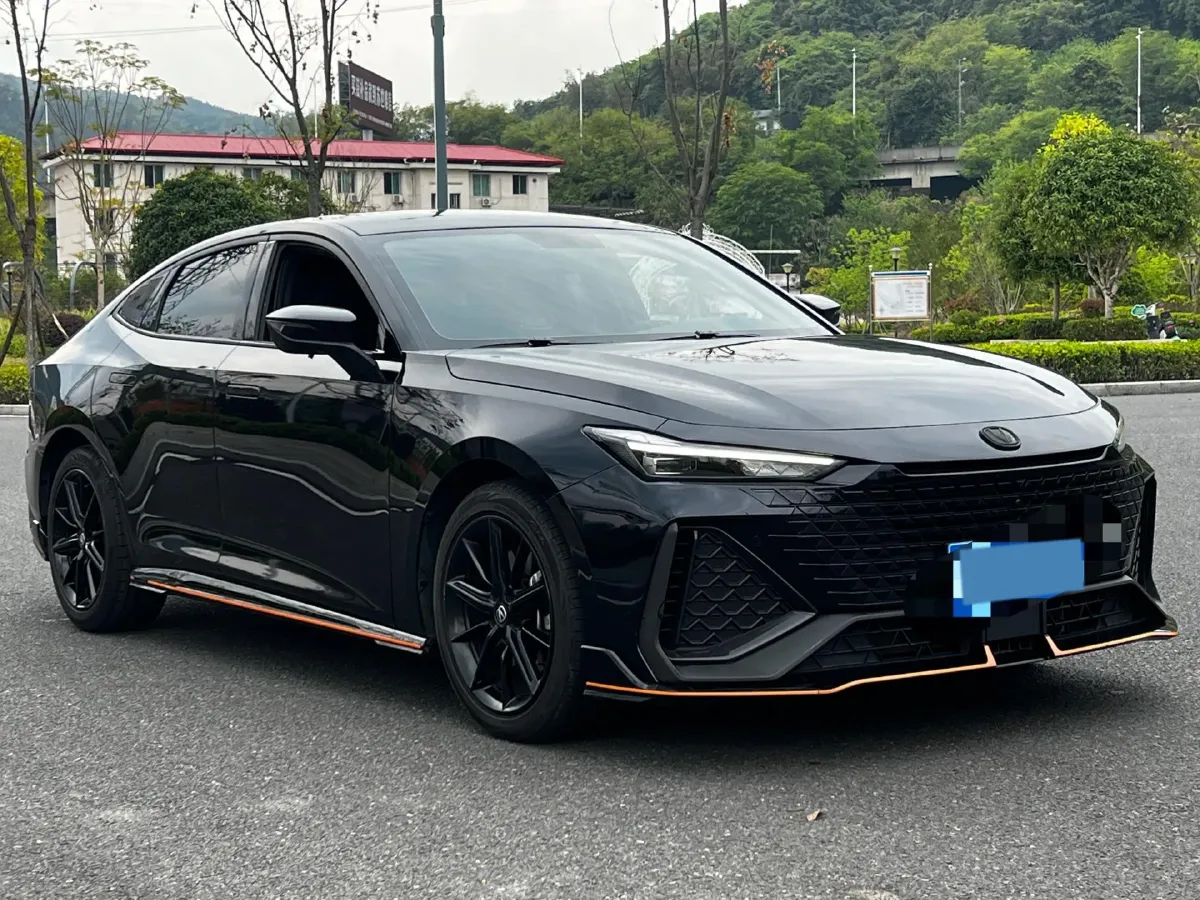 2023 ChangAn UNI-V 2.0T 233HP L4 8AT,autocango,china used car exporter,china ev exporter,chinese used car exporter,chinese used ev exporter