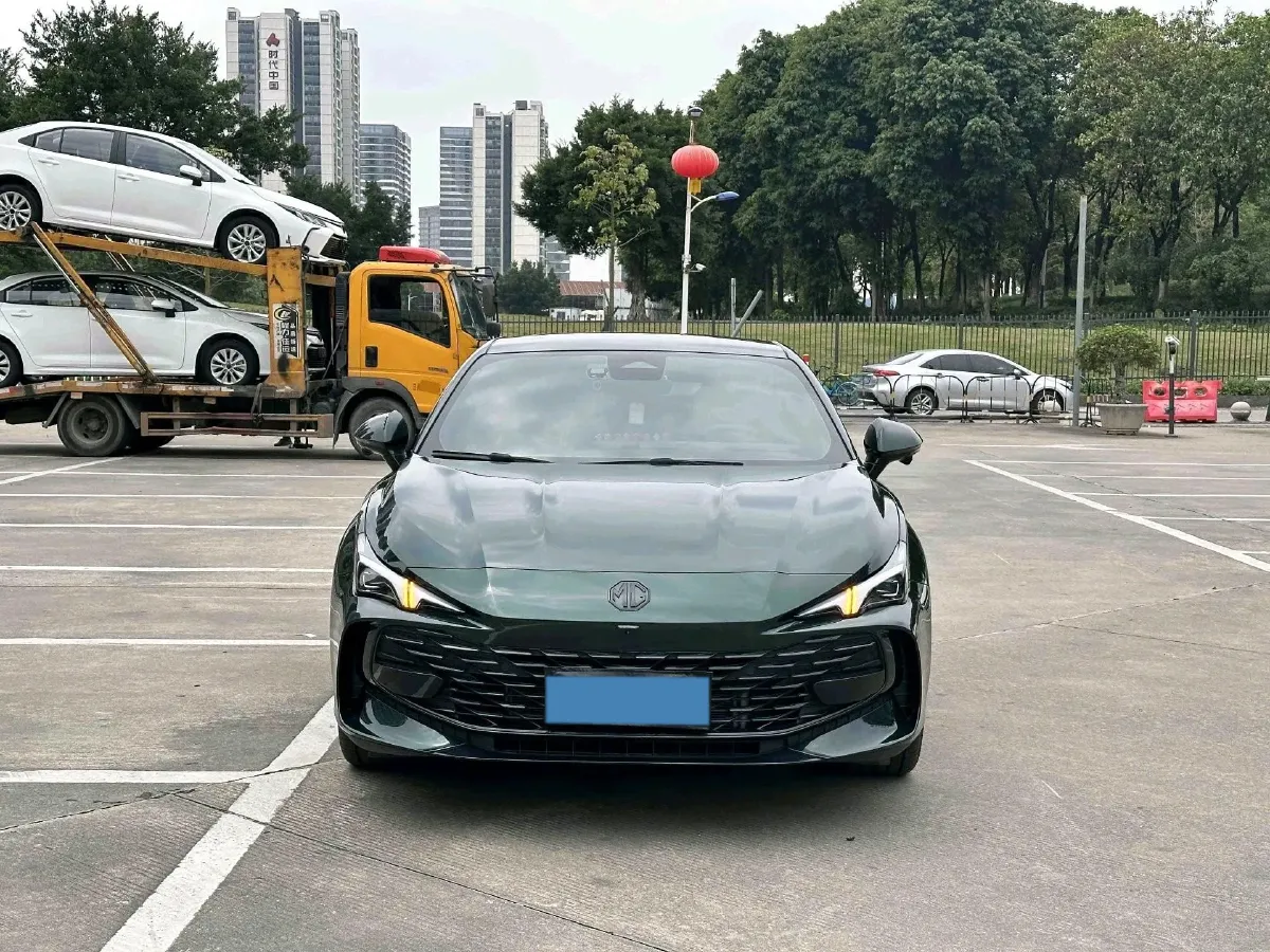 2025 MG 7 1.5T 188HP L4 7DCT,autocango,china used car exporter,china ev exporter,chinese used car exporter,chinese used ev exporter
