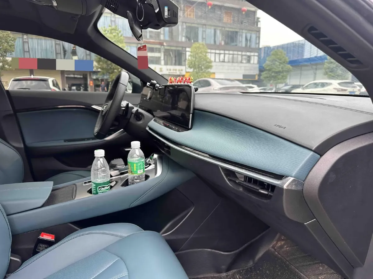 2025 MG 7 1.5T 188HP L4 7DCT,autocango,china used car exporter,china ev exporter,chinese used car exporter,chinese used ev exporter