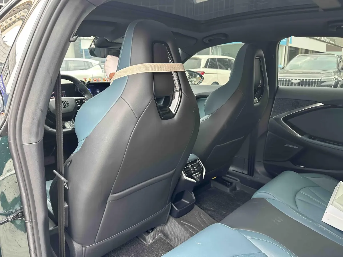 2025 MG 7 1.5T 188HP L4 7DCT,autocango,china used car exporter,china ev exporter,chinese used car exporter,chinese used ev exporter