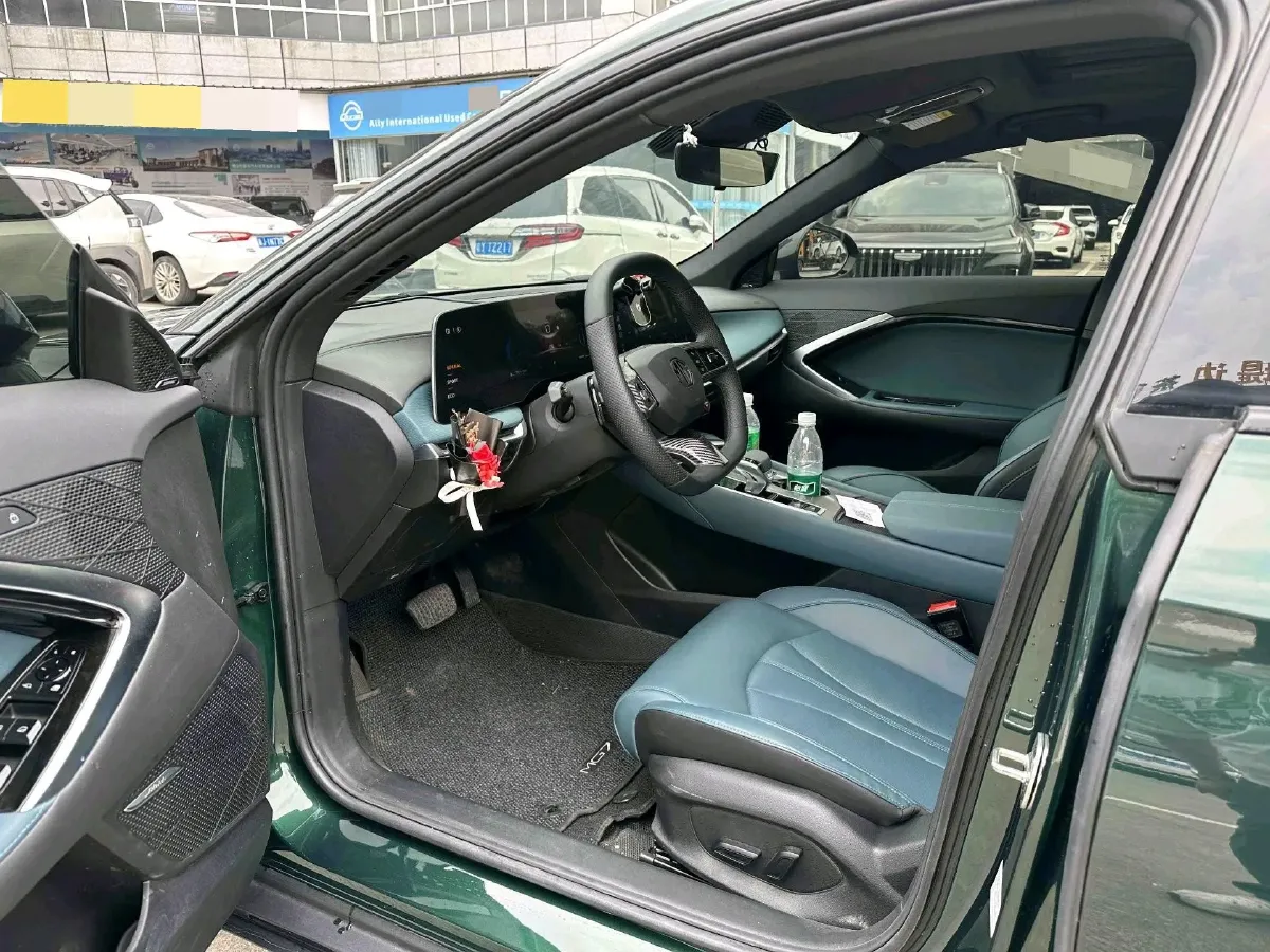 2025 MG 7 1.5T 188HP L4 7DCT,autocango,china used car exporter,china ev exporter,chinese used car exporter,chinese used ev exporter