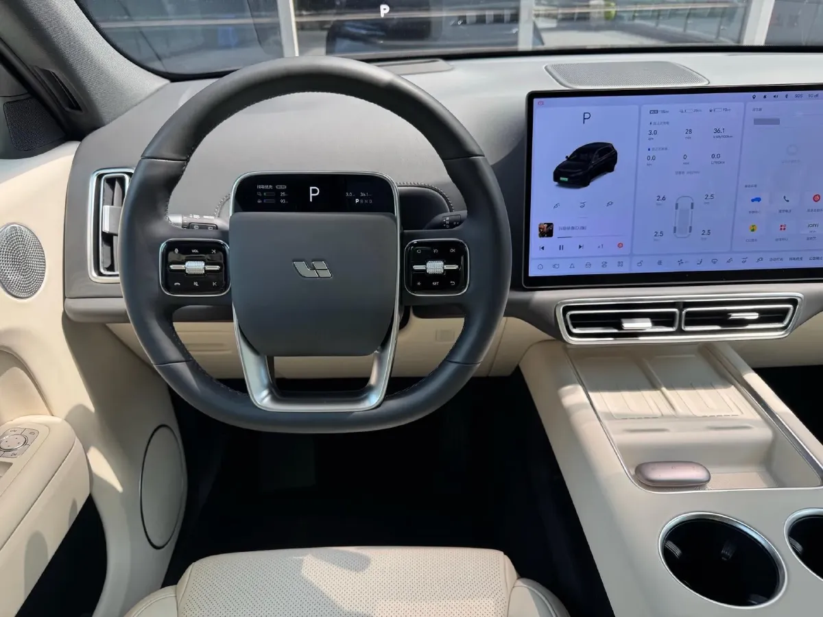 2024 Li L8 Range Extended 154HP REEV 42.8KWH,autocango,china used car exporter,china ev exporter,chinese used car exporter,chinese used ev exporter