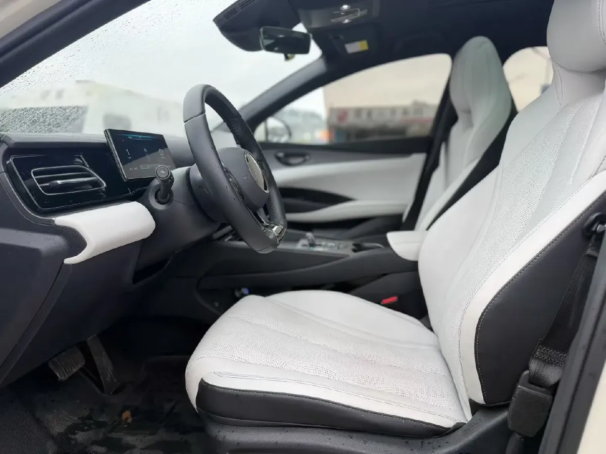 2024 BYD Seal06 1.5L 101HP L4 E-CVT PHEV 15.87KWH,autocango,china used car exporter,china ev exporter,chinese used car exporter,chinese used ev exporter