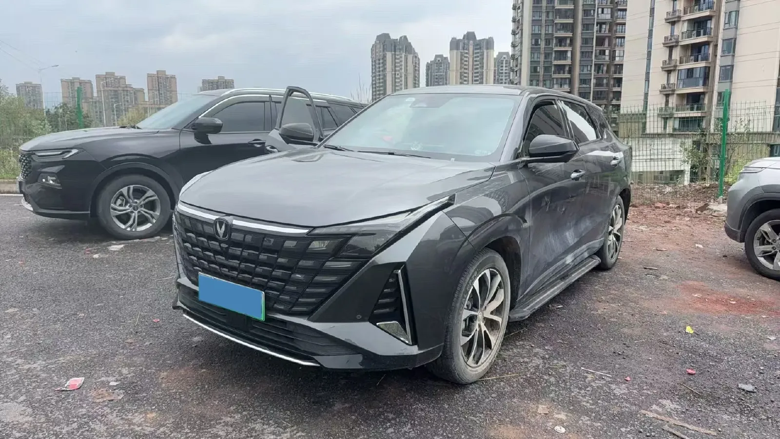 2024 ChangAn UNI-Z 1.5L 98HP L4 E-CVT PHEV 18.4KWH,autocango,china used car exporter,china ev exporter,chinese used car exporter,chinese used ev exporter