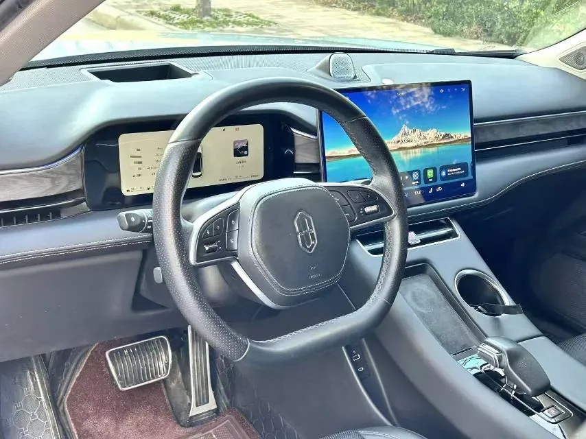 2022 AITO AITO M5 Range Extended 125HP REEV 40KWH,autocango,china used car exporter,china ev exporter,chinese used car exporter,chinese used ev exporter