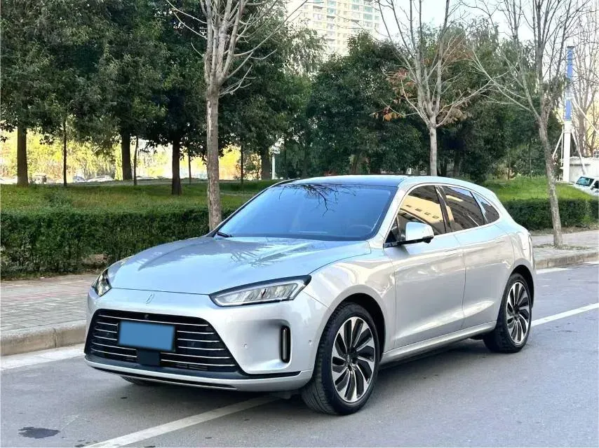 2022 AITO AITO M5 Range Extended 125HP REEV 40KWH,autocango,china used car exporter,china ev exporter,chinese used car exporter,chinese used ev exporter