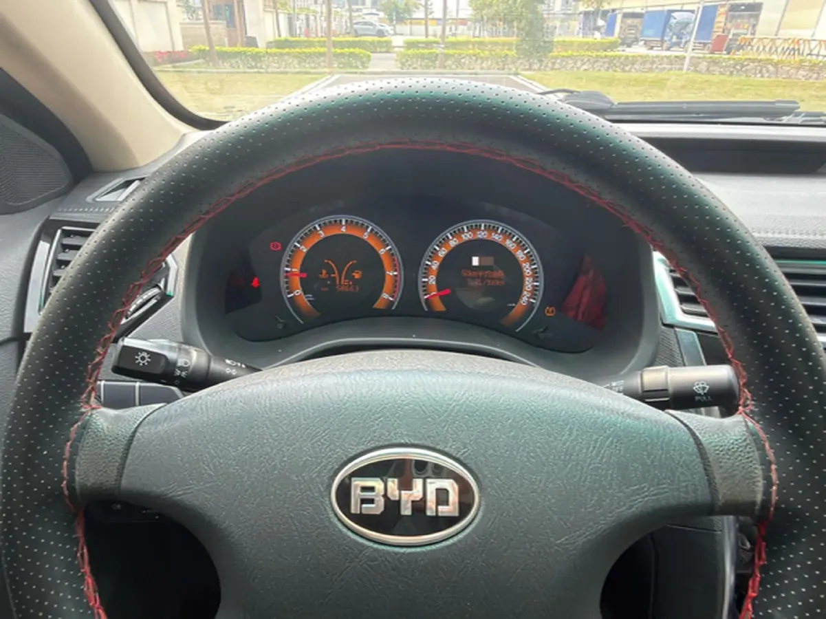 2020 BYD F3 1.5L 109HP L4 5MT,autocango,china used car exporter,china ev exporter,chinese used car exporter,chinese used ev exporter