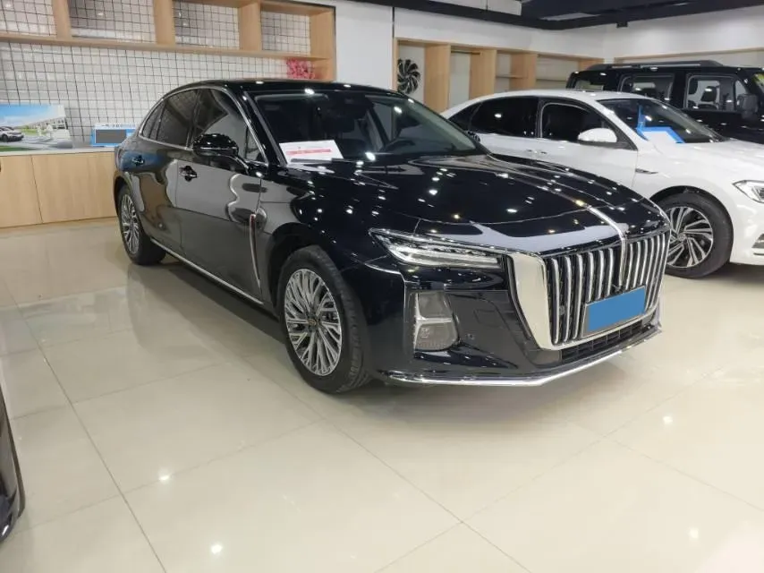2024 HongQi H5 2.0T 224HP L4 8AT,autocango,china used car exporter,china ev exporter,chinese used car exporter,chinese used ev exporter