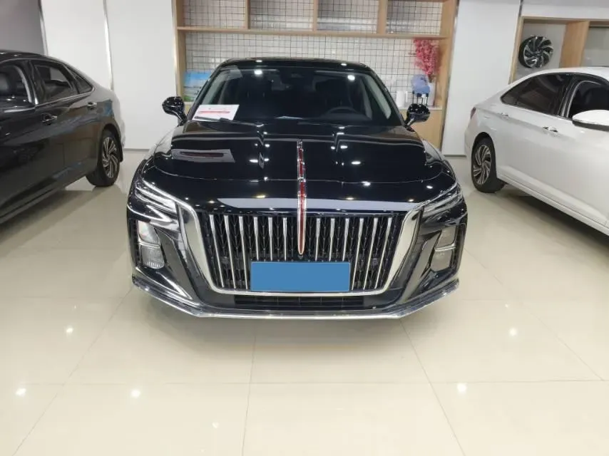 2024 HongQi H5 2.0T 224HP L4 8AT,autocango,china used car exporter,china ev exporter,chinese used car exporter,chinese used ev exporter