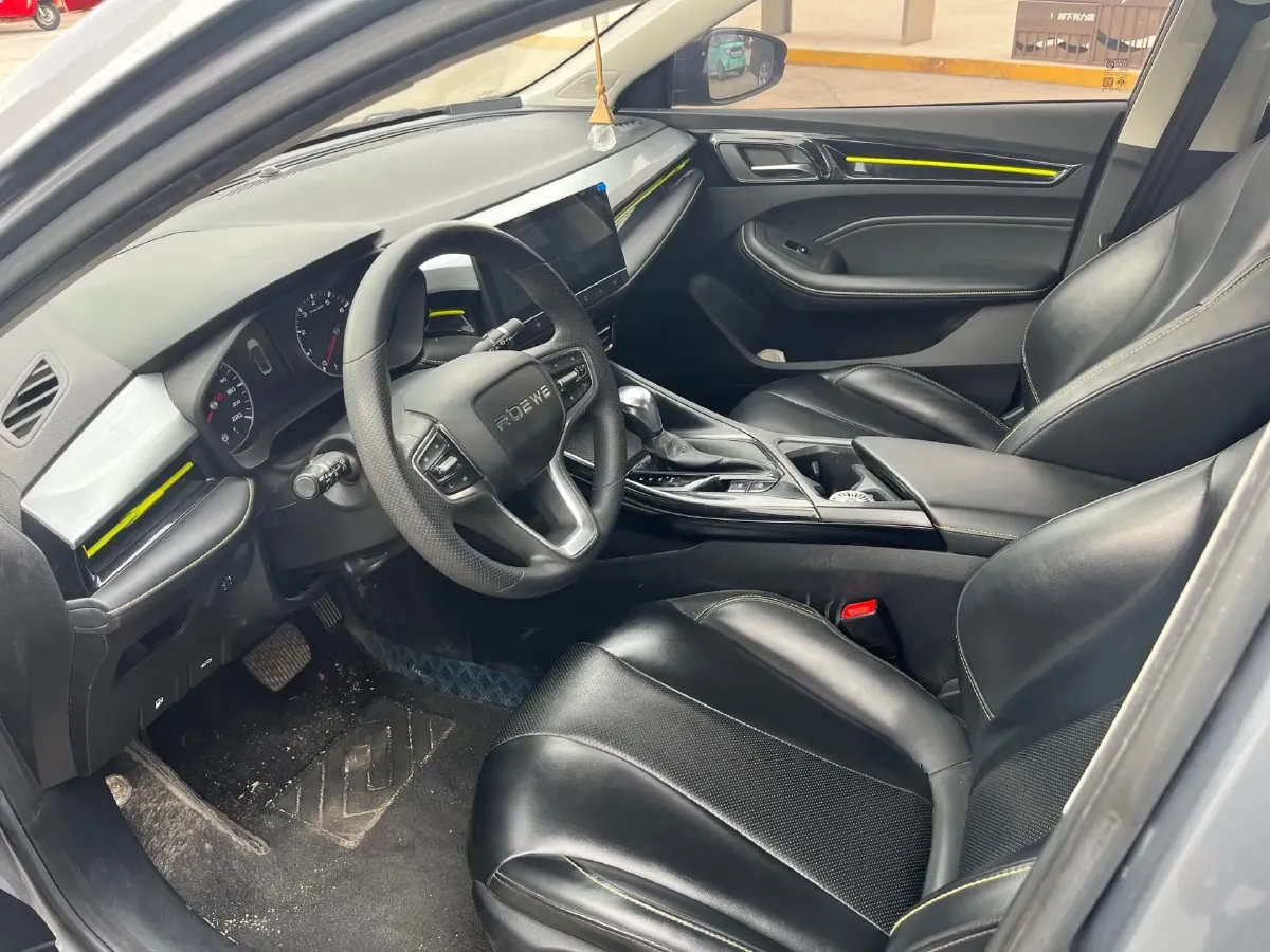 2021 Roewe i5 1.5L 120HP L4 CVT,autocango,china used car exporter,china ev exporter,chinese used car exporter,chinese used ev exporter