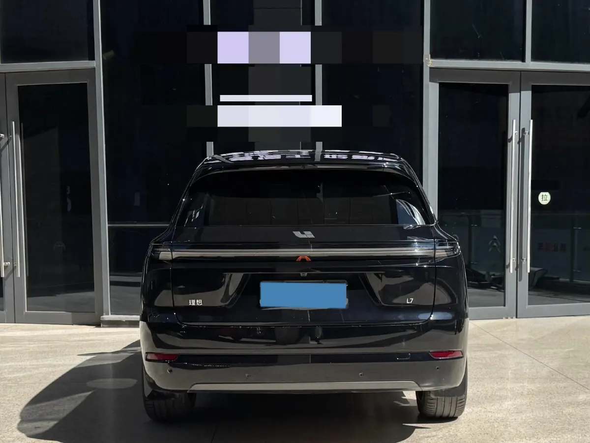 2024 Li L8 Range Extended 154HP REEV 52.3KWH,autocango,china used car exporter,china ev exporter,chinese used car exporter,chinese used ev exporter