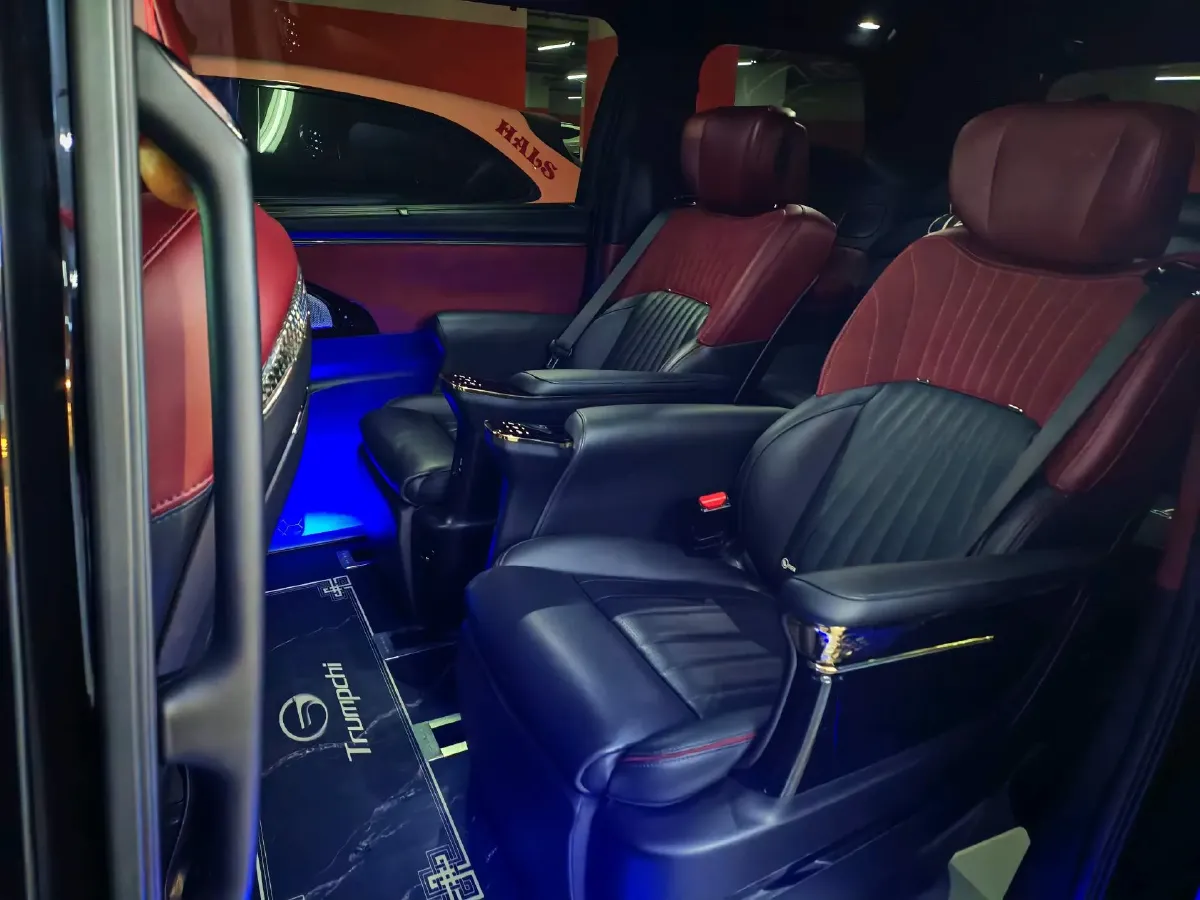 2023 GAC Trumpchi M8 2.0T 252HP L4 8AT,autocango,china used car exporter,china ev exporter,chinese used car exporter,chinese used ev exporter