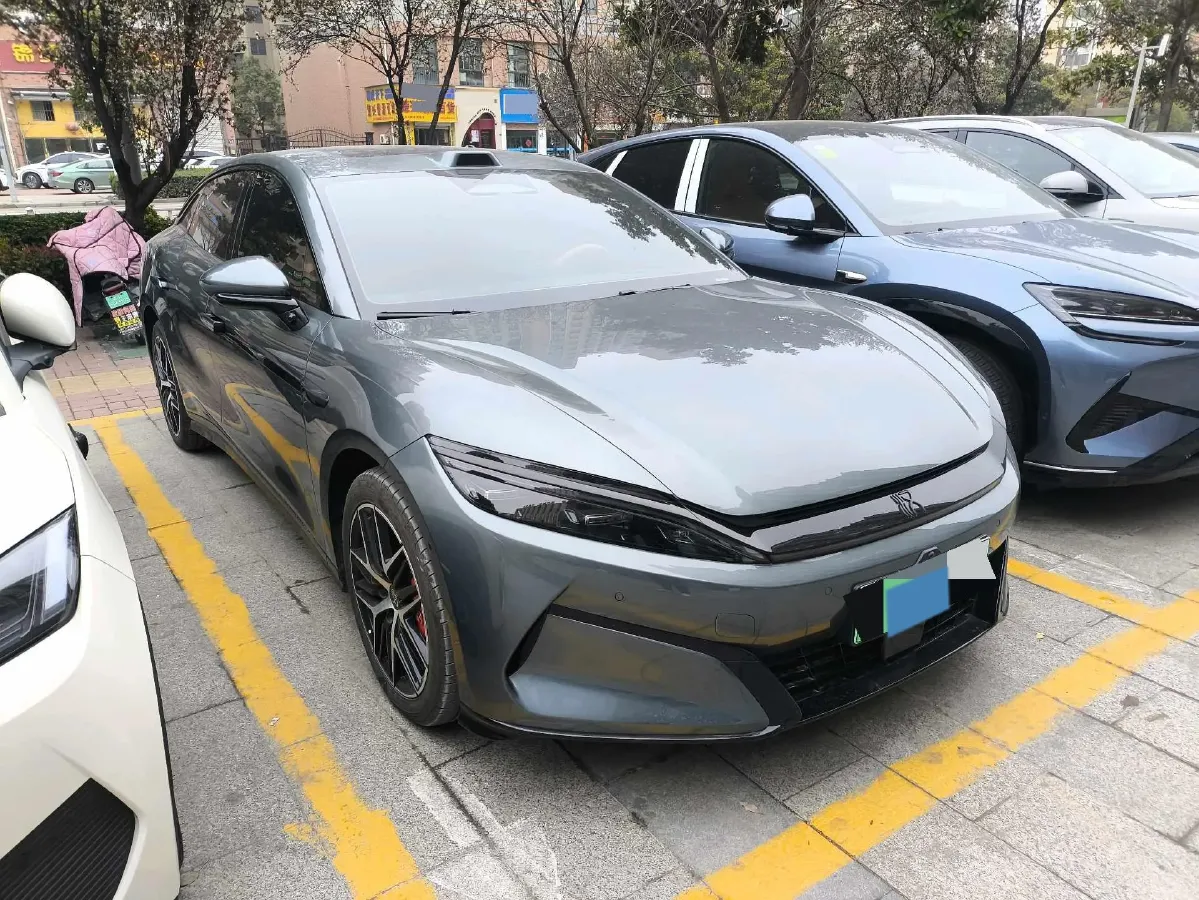 2025 BYD HanL 1.5T 156HP L4 E-CVT PHEV,autocango,china used car exporter,china ev exporter,chinese used car exporter,chinese used ev exporter