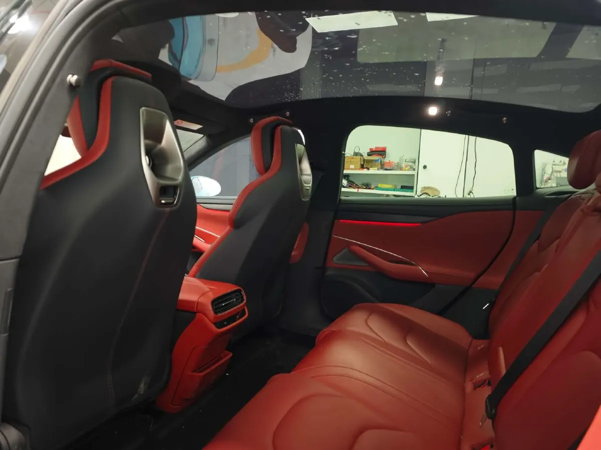 2024 MI SU7 BEV 101KWH,autocango,china used car exporter,china ev exporter,chinese used car exporter,chinese used ev exporter