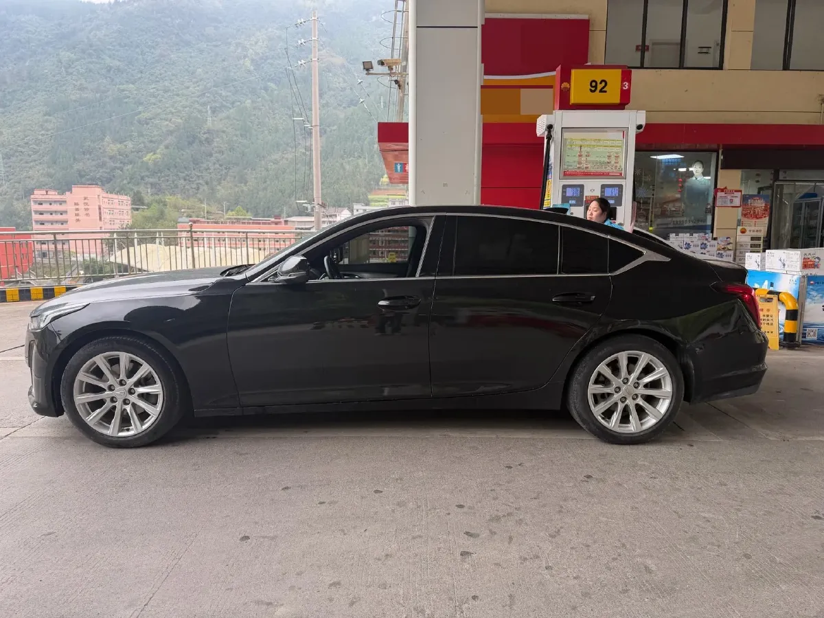 2022 Cadillac CT5 2.0T 237HP L4 10AT,autocango,china used car exporter,china ev exporter,chinese used car exporter,chinese used ev exporter