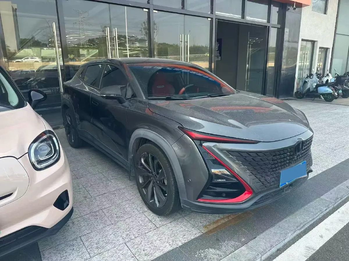 2020 ChangAn UNI-T 1.5T 180HP L4 7DCT,autocango,china used car exporter,china ev exporter,chinese used car exporter,chinese used ev exporter