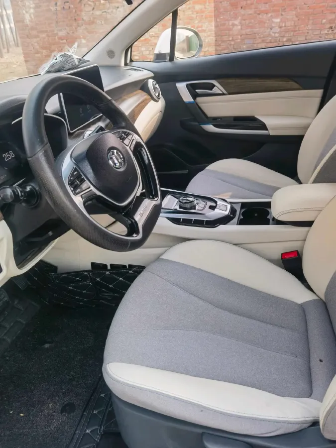 2018 BeiJing Auto EU5 BEV 53.66KWH,autocango,china used car exporter,china ev exporter,chinese used car exporter,chinese used ev exporter