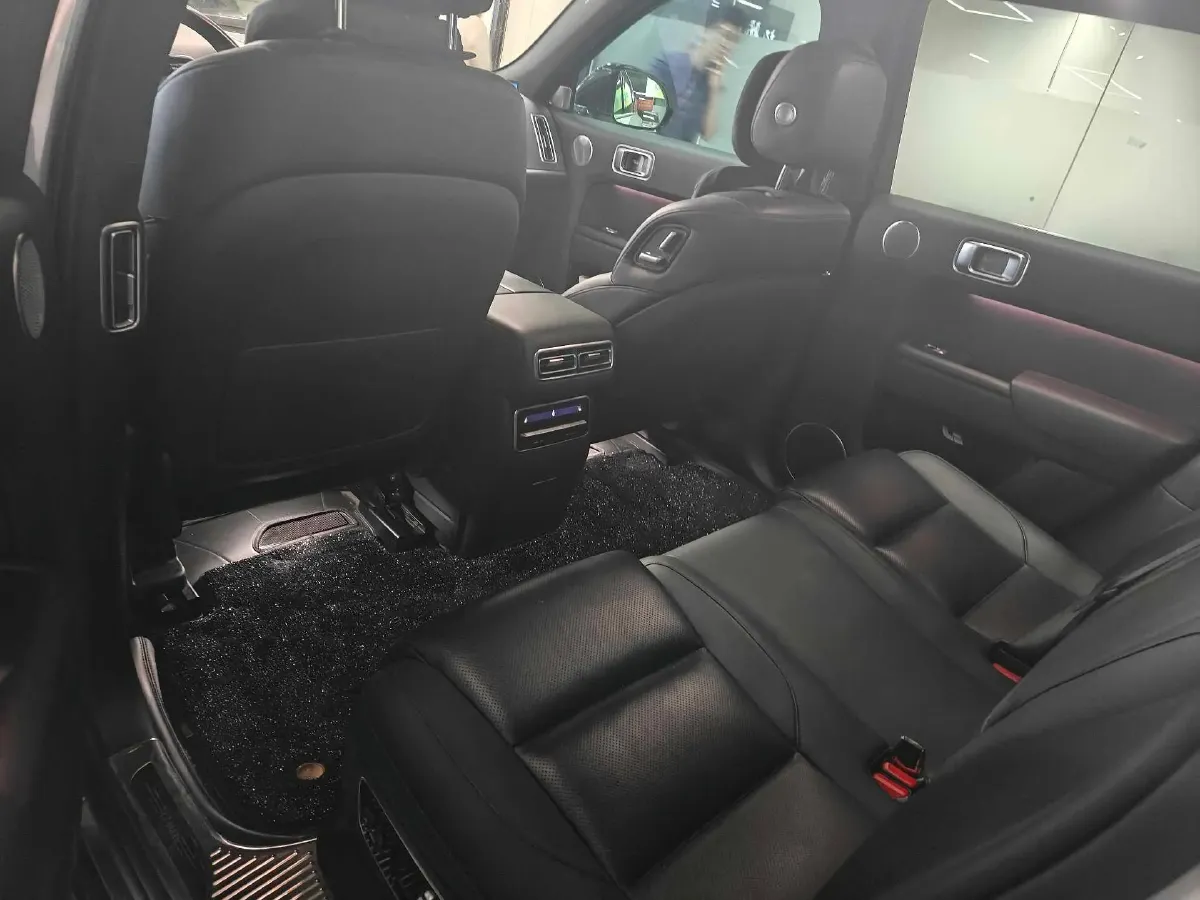 2023 Li L7 Range Extended 154HP REEV 40.9KWH,autocango,china used car exporter,china ev exporter,chinese used car exporter,chinese used ev exporter