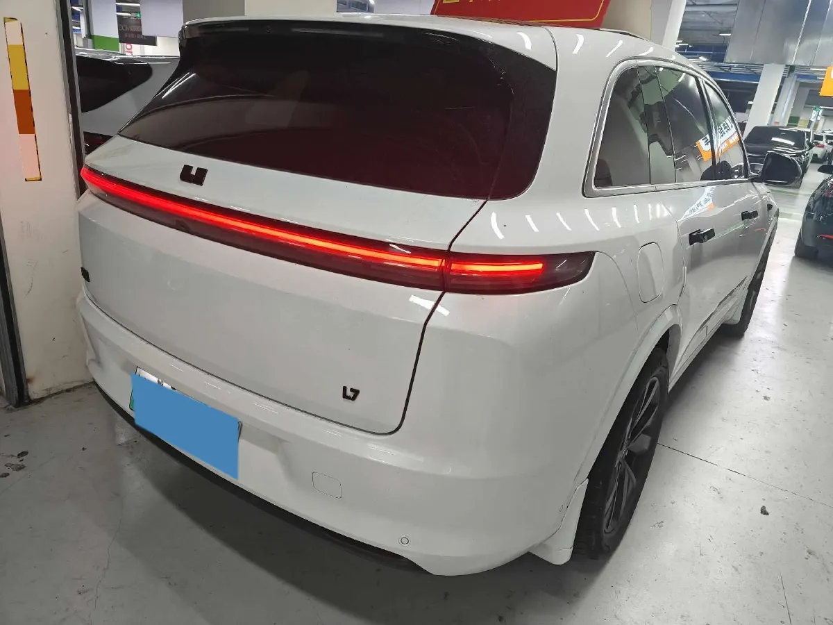 2023 Li L7 Range Extended 154HP REEV 40.9KWH,autocango,china used car exporter,china ev exporter,chinese used car exporter,chinese used ev exporter