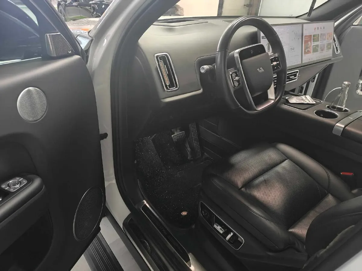 2023 Li L7 Range Extended 154HP REEV 40.9KWH,autocango,china used car exporter,china ev exporter,chinese used car exporter,chinese used ev exporter