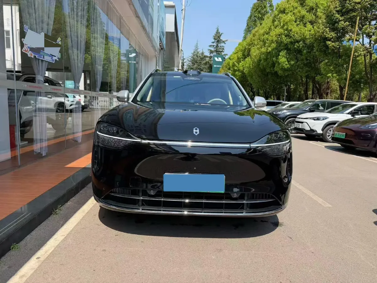 2024 AITO AITO M9 1.5T 152HP L4 REEV 42KWH,autocango,china used car exporter,china ev exporter,chinese used car exporter,chinese used ev exporter