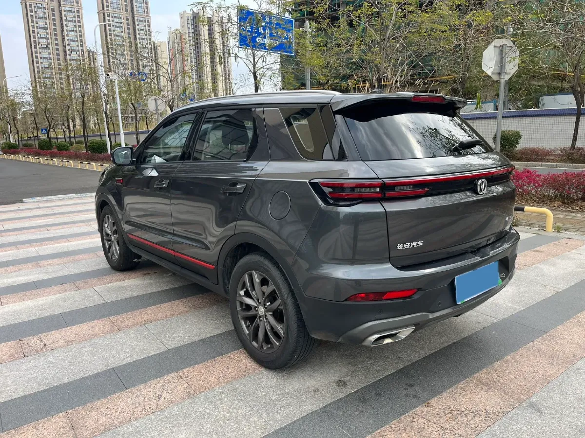 2021 ChangAn CS55 Plus 1.5T 180HP L4 7DCT,autocango,china used car exporter,china ev exporter,chinese used car exporter,chinese used ev exporter
