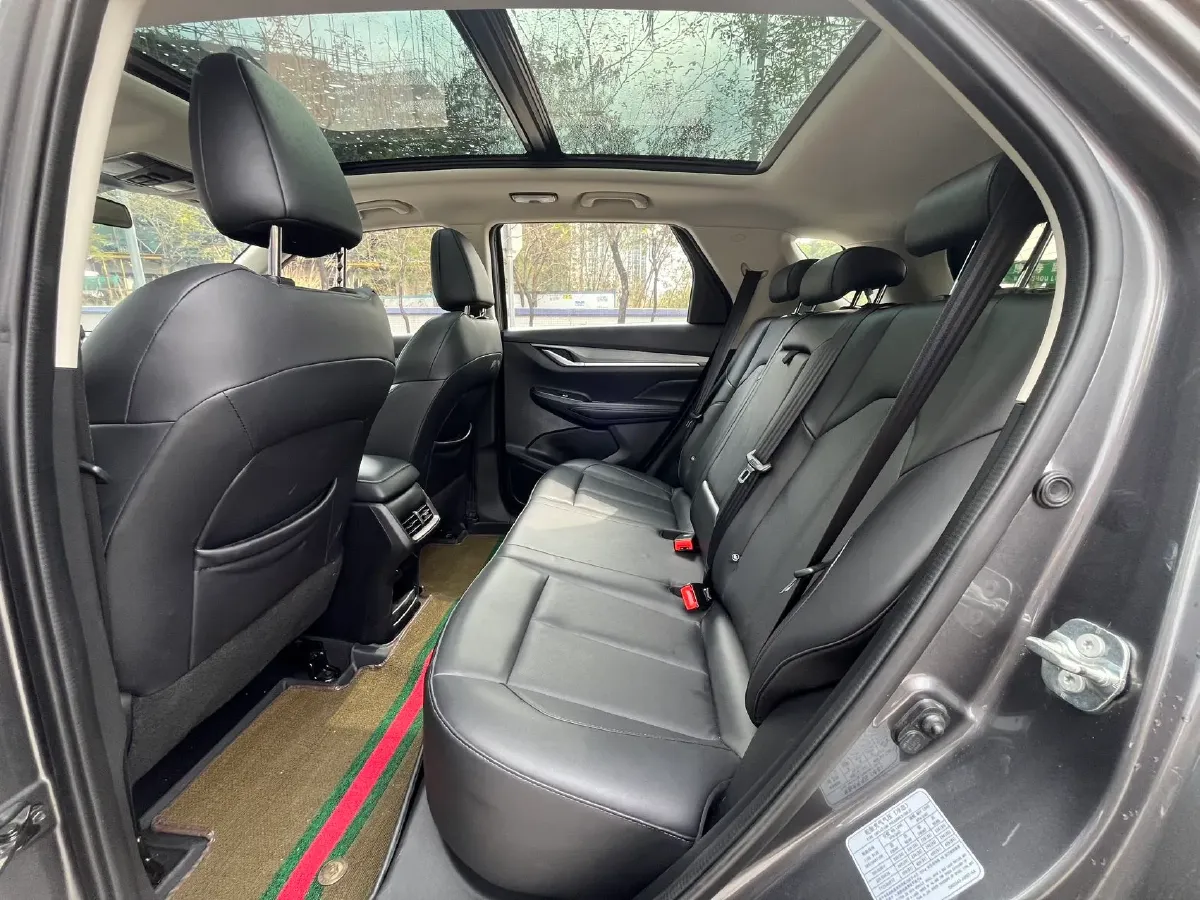 2021 ChangAn CS55 Plus 1.5T 180HP L4 7DCT,autocango,china used car exporter,china ev exporter,chinese used car exporter,chinese used ev exporter