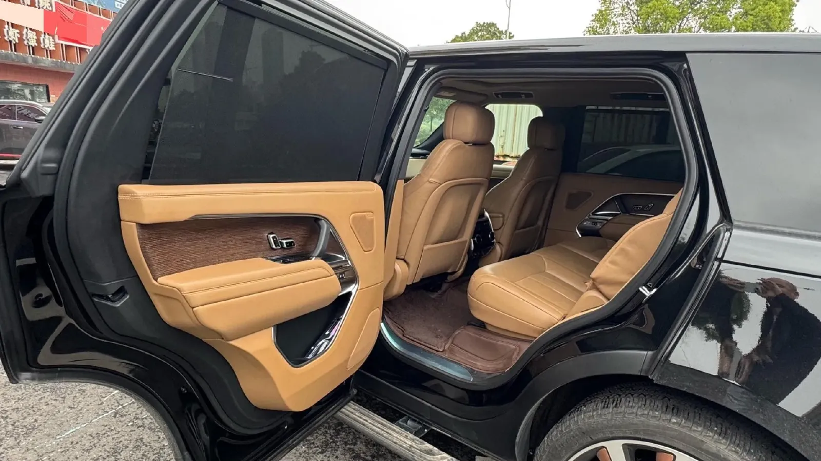 2024 Land Rover Range Rover 3.0T 400HP L6 8AT,autocango,china used car exporter,china ev exporter,chinese used car exporter,chinese used ev exporter