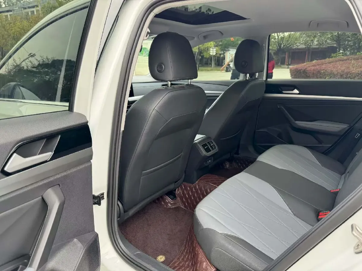 2023 Volkswagen Lavida 1.5L 113HP L4 6AT,autocango,china used car exporter,china ev exporter,chinese used car exporter,chinese used ev exporter