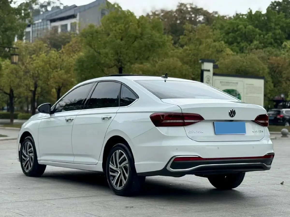 2023 Volkswagen Lavida 1.5L 113HP L4 6AT,autocango,china used car exporter,china ev exporter,chinese used car exporter,chinese used ev exporter