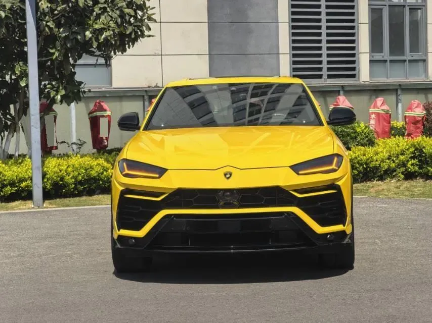 2022 Lamborghini Urus 4.0T 641HP V8 8AT,autocango,china used car exporter,china ev exporter,chinese used car exporter,chinese used ev exporter