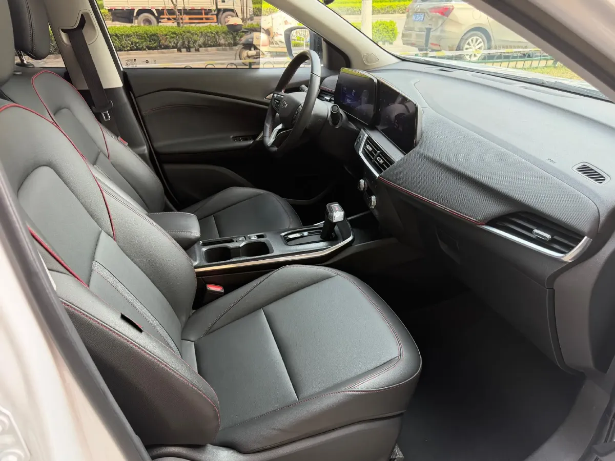 2022 Chevrolet Trax 1.5T 184HP L4 CVT,autocango,china used car exporter,china ev exporter,chinese used car exporter,chinese used ev exporter