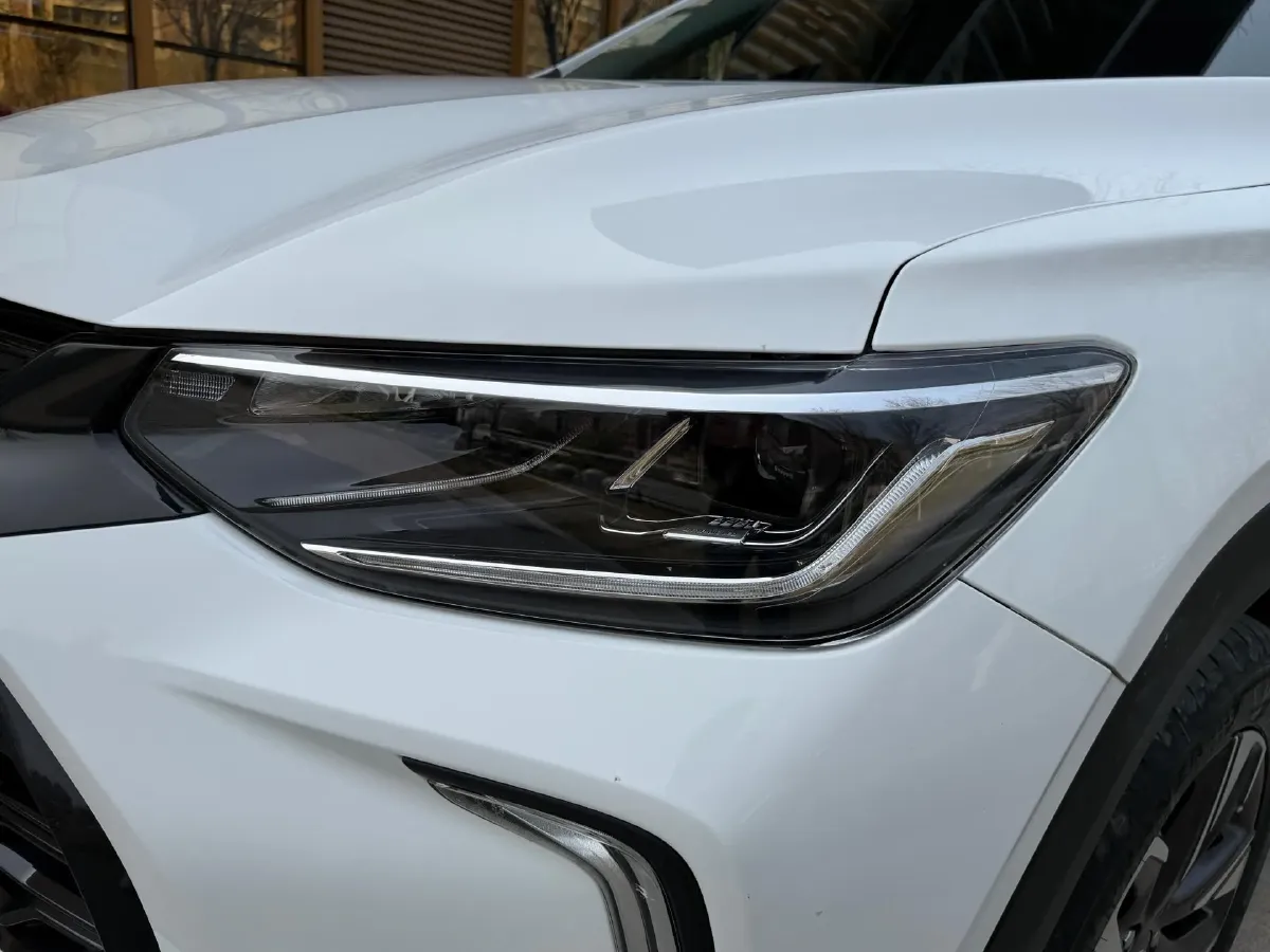 2022 Chevrolet Trax 1.5T 184HP L4 CVT,autocango,china used car exporter,china ev exporter,chinese used car exporter,chinese used ev exporter