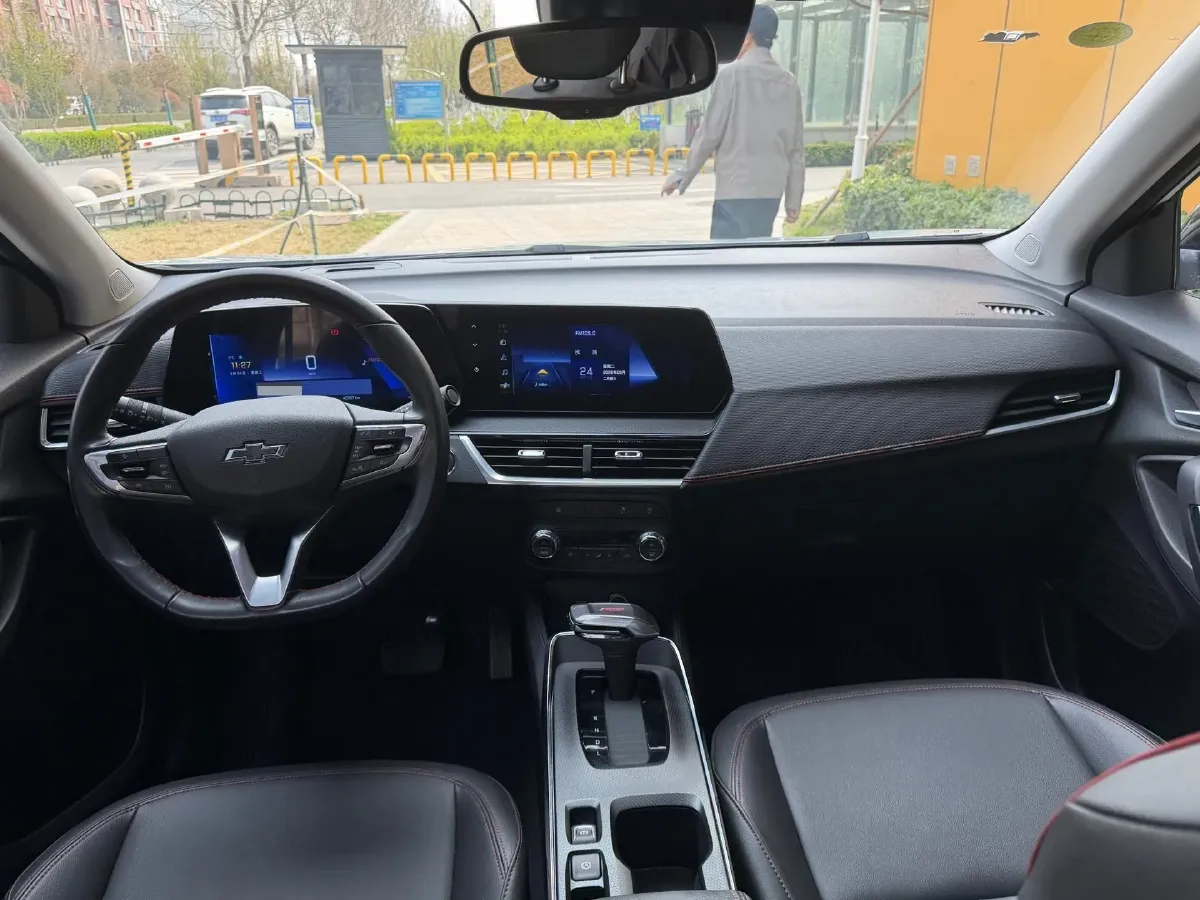 2022 Chevrolet Trax 1.5T 184HP L4 CVT,autocango,china used car exporter,china ev exporter,chinese used car exporter,chinese used ev exporter