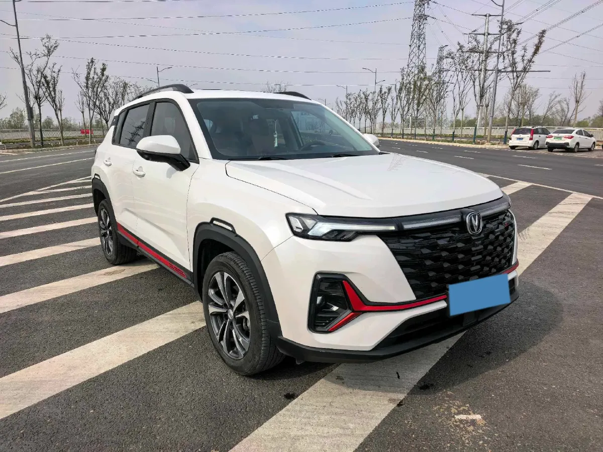 2023 ChangAn CS35 Plus 1.4T 160HP L4 7DCT,autocango,china used car exporter,china ev exporter,chinese used car exporter,chinese used ev exporter