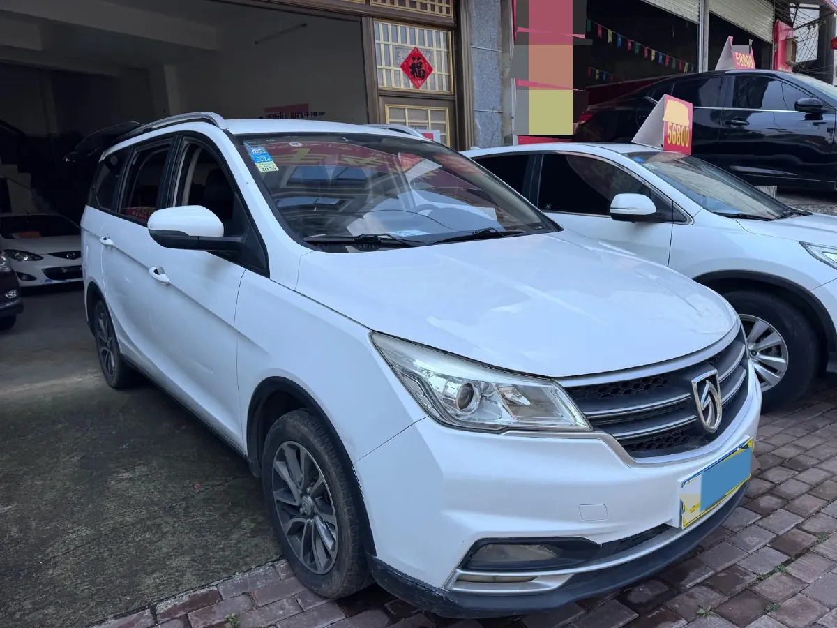 2019 BaoJun 730 1.5T 150HP L4 6MT,autocango,china used car exporter,china ev exporter,chinese used car exporter,chinese used ev exporter