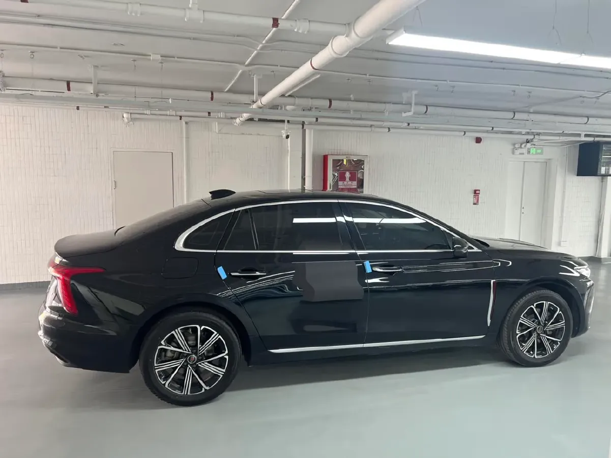 2025 HongQi H5 1.5T 150HP L4 1DHT PHEV,autocango,china used car exporter,china ev exporter,chinese used car exporter,chinese used ev exporter