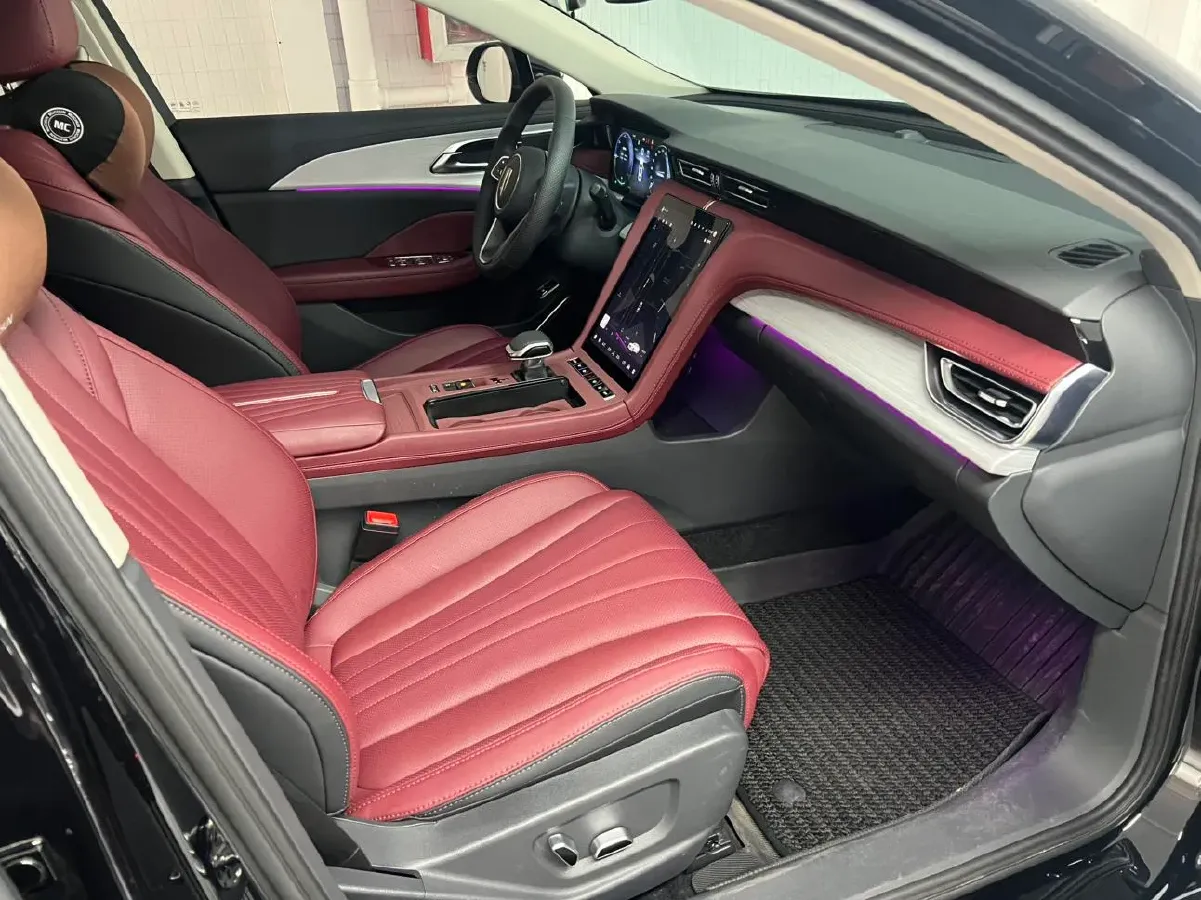 2025 HongQi H5 1.5T 150HP L4 1DHT PHEV,autocango,china used car exporter,china ev exporter,chinese used car exporter,chinese used ev exporter